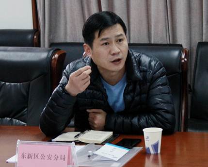 说明: 。。